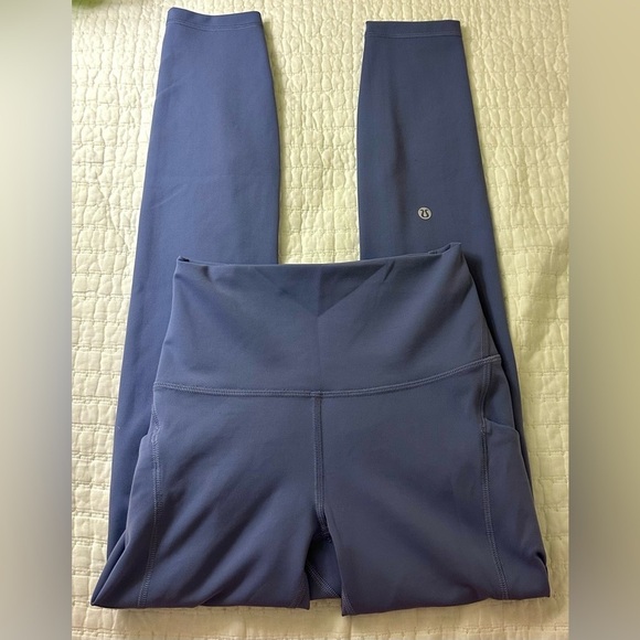 Lululemon Wunder Train High-Rise Tight with Pockets 25"
Water Drop Size 4 - Picture 3 of 5